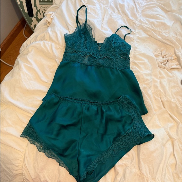 Victoria's Secret Other - VICTORIA SECRET VINTAGE SET
